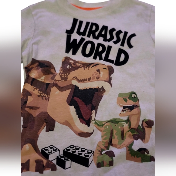 🦖Boys XS 4/5 Shirt 🦖 - Picture 3 of 5